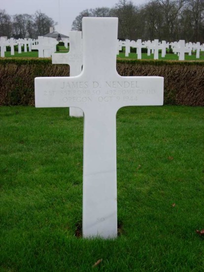 Grave of 2nd Lieutenant James D. Nendel at Cambridge American Military Cemetery